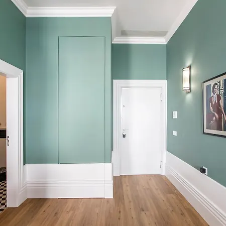Apartment Artistic 2br Flat Downtown W/ Ac By Lovelystay *