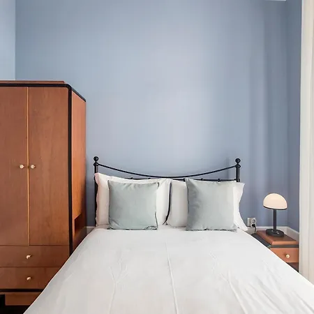 Artistic 2br Flat Downtown W/ Ac By Lovelystay Porto
